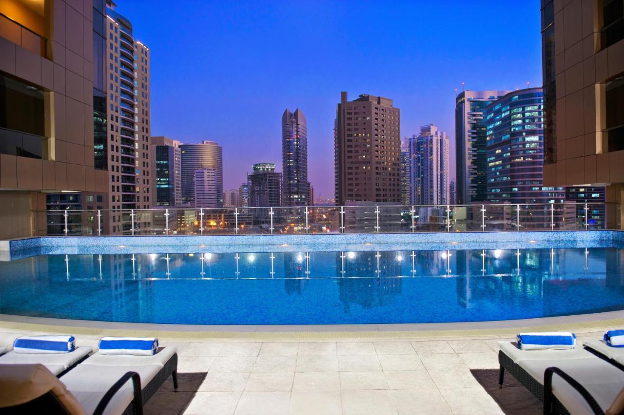 होटल के अलावा Mercure Barsha Heights Dubai